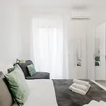 White Flat San Lorenzo
